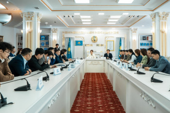 Первое заседание молодёжного литературного клуба прошло в Астане