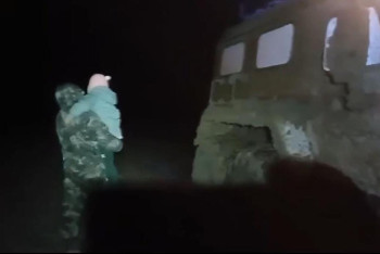 Беременную и троих детей спасли в Атырауской области