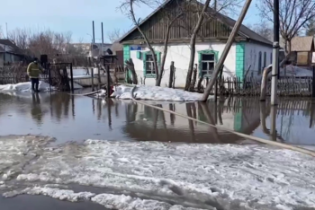 94 человека эвакуированы из-за паводков в Казахстане