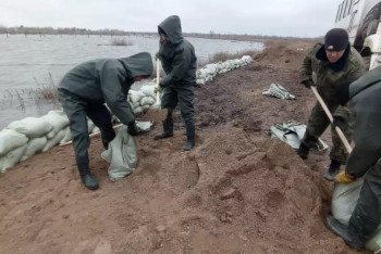 Власти обещают покрыть населению ущерб, нанесенный паводками в Костанайской области