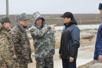 Фотография к новости: Ни один пострадавший не останется без помощи – аким Актюбинской области о ситуации с паводками