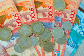 Фотография к новости: Долги по алиментам в Казахстане превысили 14,5 миллиардов тенге – Минюст