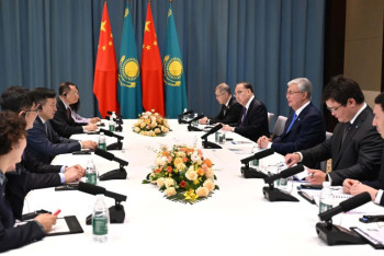 Фотография к новости: Визит Токаева в Китай: определены новые задачи в развитии транзитно-транспортного сотрудничества между странами Азии