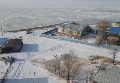 Фотография к новости: "Туризм Алаколя зависит от воды, дорог и света": бизнесмены  о наболевших проблемах в преддверии сезона