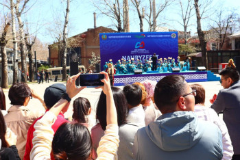 Открытию Года казахстанского туризма посвятили гала-концерт в Пекине