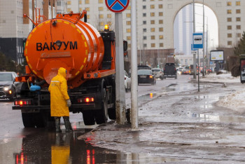 Штормовое предупреждение объявлено в 11 регионах страны и столице