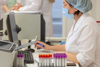 Фотография к новости: Паводки в Казахстане: опубликованы номера медицинских Call-центров для жителей