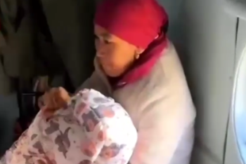 Двух новорожденных близняшек эвакуировали на вертолёте в Актюбинской области