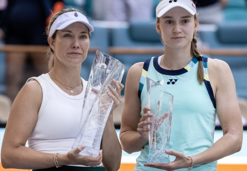 Фотография к новости: Елена Рыбакина поднялась в рейтинге WTA