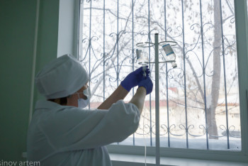 Нарушения при выплате премий выявили в медучреждениях Алматы