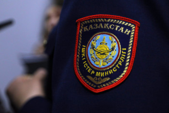 Фотография к новости: В Уральске жителей одного микрорайна всю ночь эвакуировали в безопасные места