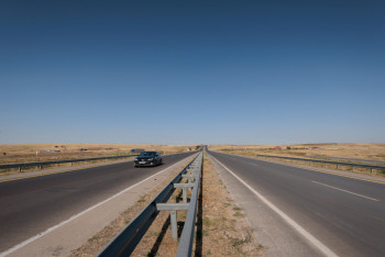 Пять участков дорог закрыты в Казахстане