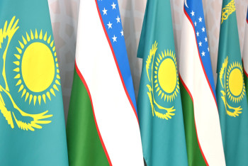 Фотография к новости: Президенты Казахстана и Узбекистана обсудили перспективы взаимодействия в форматах С5+