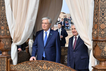 Фотография к новости: Касым-Жомарт Токаев посетил исторические достопримечательности Хивы