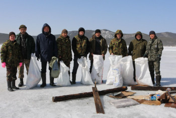 26 тонн мусора собрали на озёрах нацпарка "Бурабай" за зиму