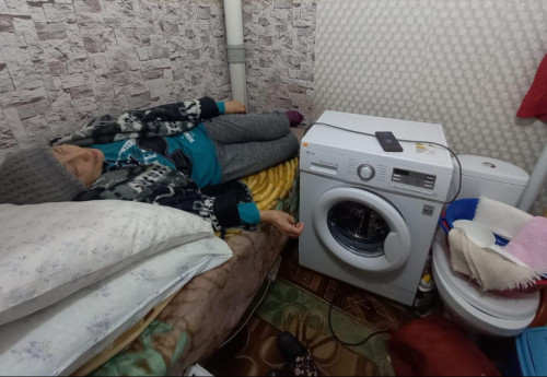 Фотография к новости: Десять лет живет в ванной комнате жительница села в Акмолинской области