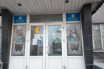 Рабочие выпрыгнули из окна: названы виновные в ЧП на заводе Семея