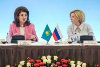 Казахстан и Россия обсудили сотрудничество в культурно-гуманитарной сфере