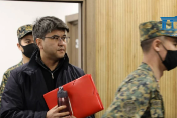 Фотография к новости: Трансляции заседаний суда над Бишимбаевым уже посмотрели более 1,5 млн человек