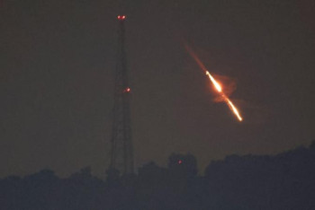 Иран нанёс массированный удар по территории Израиля беспилотниками