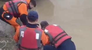 Тело неизвестного найдено на берегу реки в Атырау