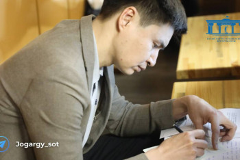 Фотография к новости: "В конце концов, я сообщил в скорую" - Байжанов не понимает, почему его обвиняют