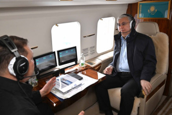 Фотография к новости: Касым-Жомарт Токаев прилетел в Костанайскую область