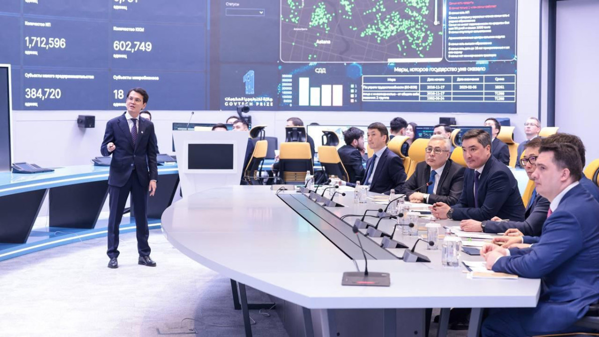 Олжасу Бектенову показали с цифровые инструменты по прогнозу паводковой ситуации