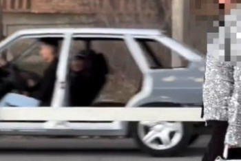 Авто без дверей ездило по улицам Зайсана