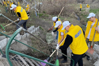 В акции "Таза Казахстан" приняли участие больше 20 тысяч человек в Усть-Каменогорске