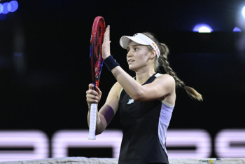 Елена Рыбакина выиграла восьмой титул WTA и автомобиль Porsche