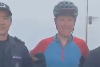 Туриста из Франции эвакуировали из зоны паводков в СКО