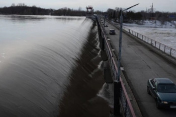 Движение транспорта ограничено в пяти областях Казахстана