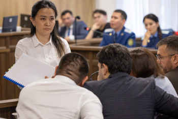 Фотография к новости: Присяжные заплакали после просмотра видео с телефона Бишимбаева