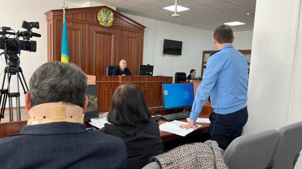 Артем Викторов.