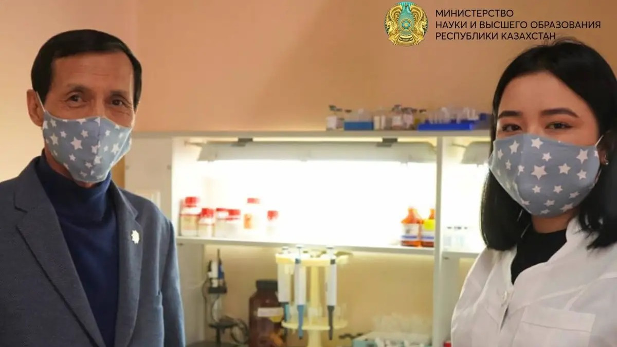 Казахстанские ученые создали маски против вирусов