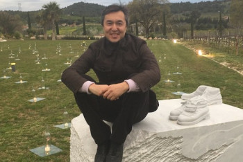 Это безумная ложь: Раимбек Баталов ответил на подозрение в связи с Салтанат Нукеновой