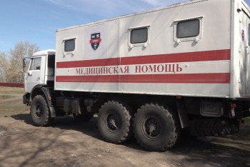 Фотография к новости: Осматривать пострадавших в паводке в СКО приехали врачи из Алматы