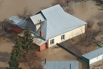 Фотография к новости: Какую социальную поддержку получают граждане в пострадавших от паводков регионах РК