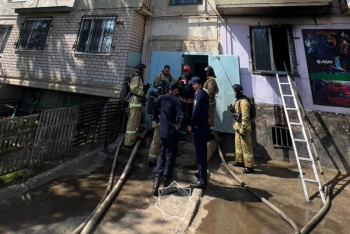 Детей эвакуировали из горящего компьютерного клуба в Актобе