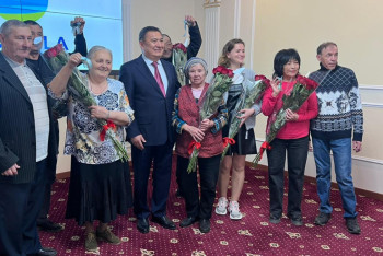 Фотография к новости: Квадраты для пострадавших от паводков: в прямом эфире снесли трущобы в Кокшетау