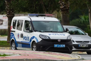 Фотография к новости: В Турции полицейский стрелял в коллег, двое погибли