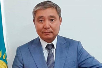 Аким Риддера покинул пост