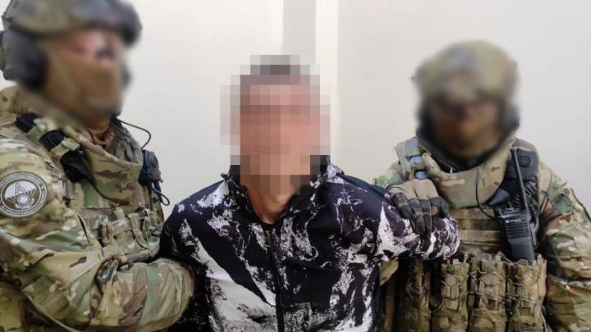 Насаждали ненависть к светскому образу жизни: 8 религиозных экстремистов осудили в Астане