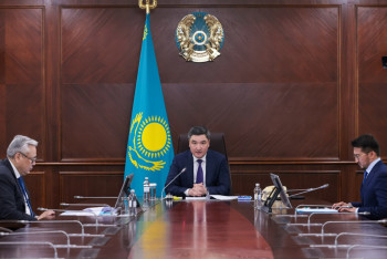 Олжас Бектенов дал поручения новому министру цифрового развития