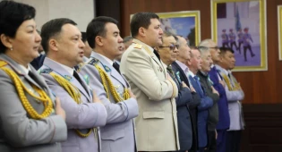 Лучших полицейских наградили в Астане