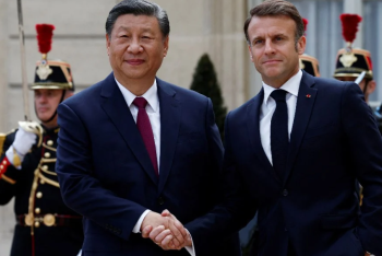 Макрон и Си Цзиньпин призвали к глобальному прекращению войн на время Олимпиады