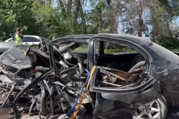 Три человека погибли в жутком ДТП под Алматы