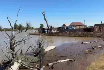 30 жителей зимовки эвакуируют в Атырауской области