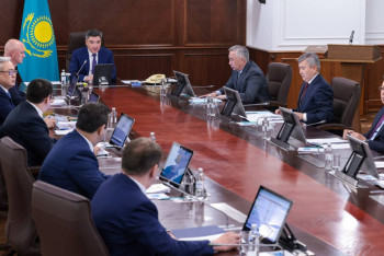 Фотография к новости: Деньги не должны становиться доходом крупных игроков отрасли - Олжас Бектенов главе Минсельхоз